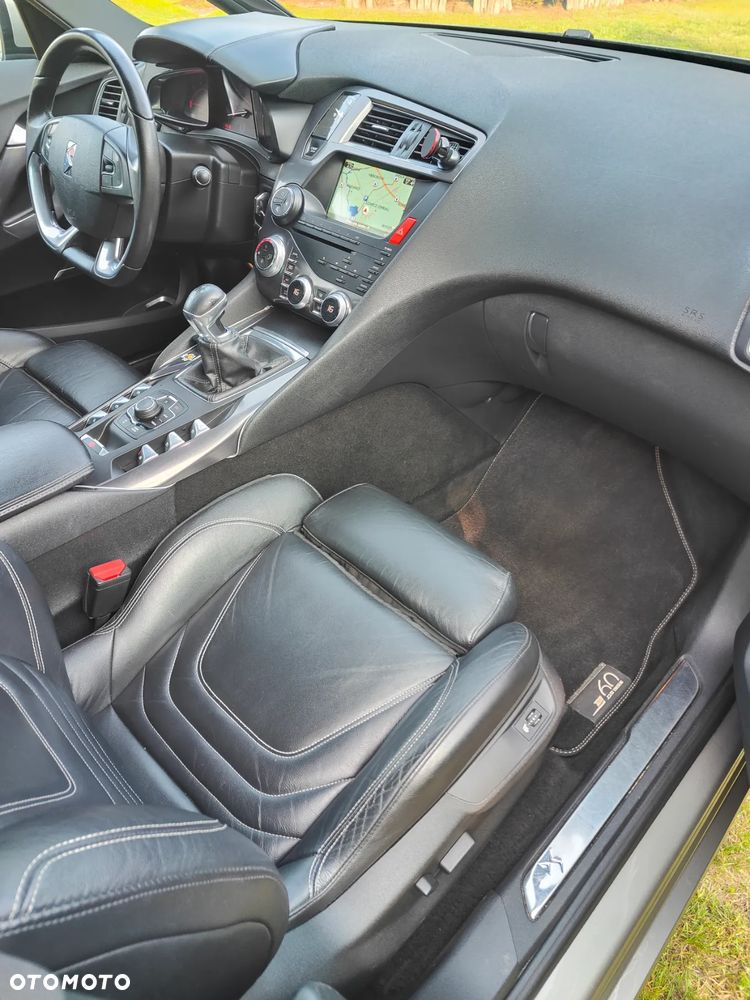 Citroën DS5 2.0 HDi SoChic - 11