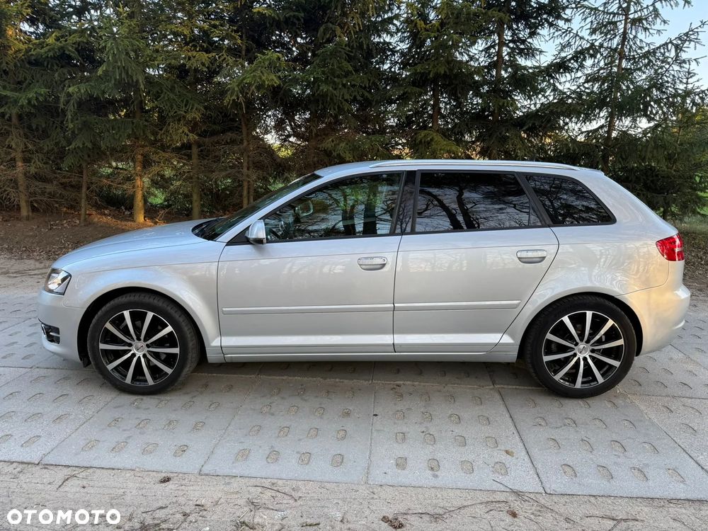 Audi A3 Sportback 2.0 TDI DPF S line Sportpaket (plus) - 4