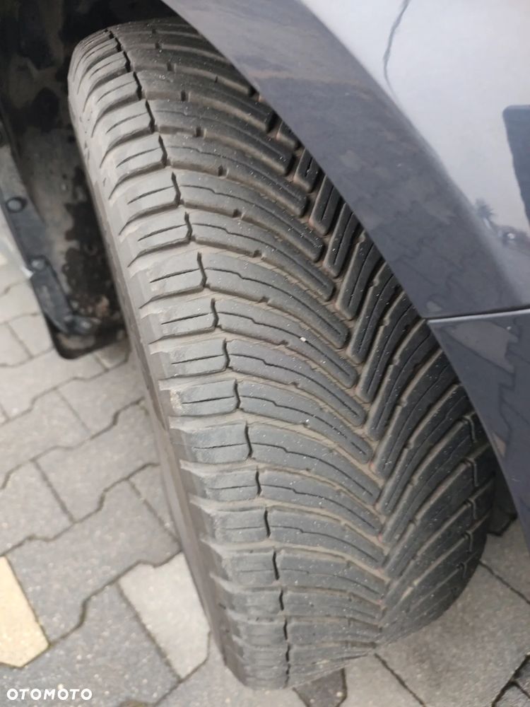 Ford Mondeo 2.0 Hybrid Trend - 14