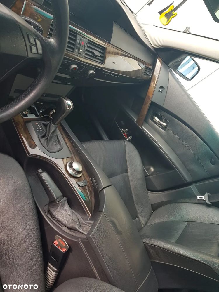 BMW Seria 5 - 13