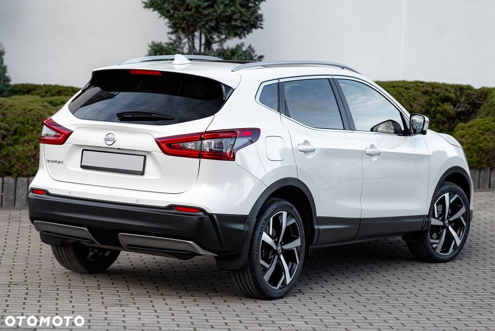 Nissan Qashqai 1.3 DIG-T DCT TEKNA - 9