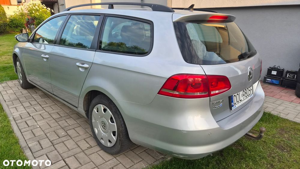 Volkswagen Passat 2.0 TDI 4Motion BlueMotion Technol Business Edition - 6
