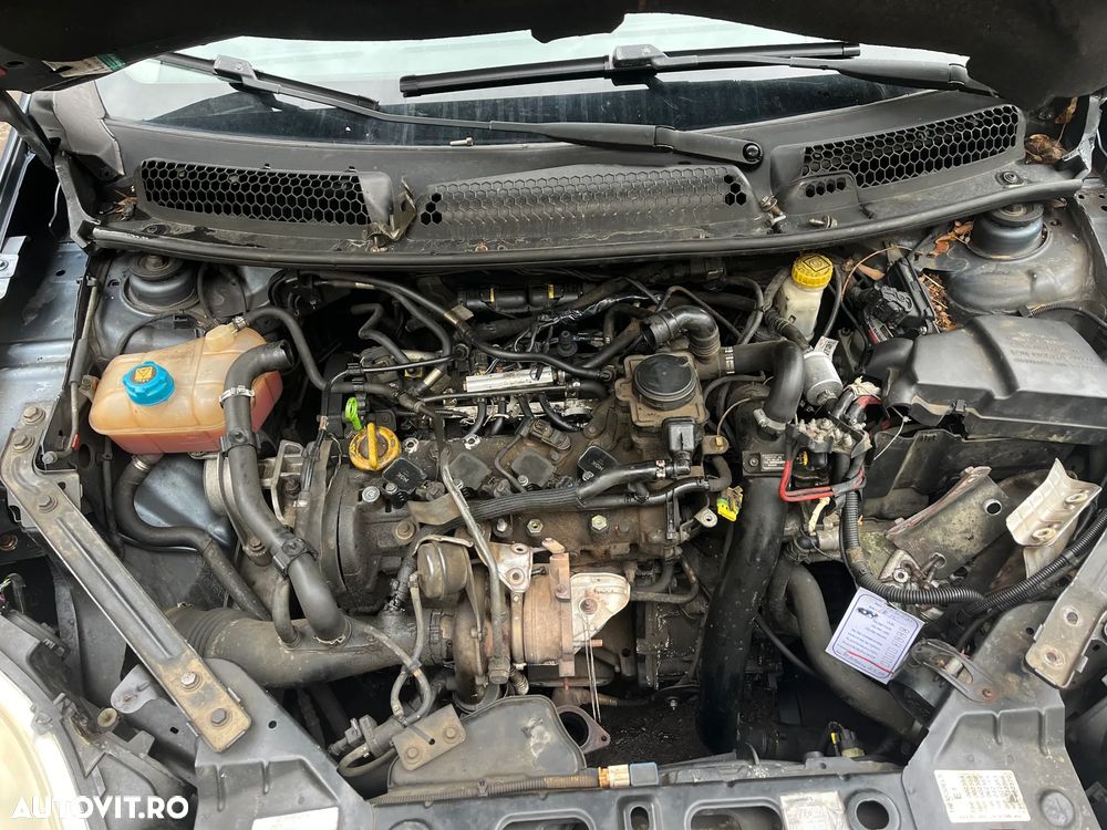 Dezmembrez Fiat Bravo 2 albastru 2009 1,4 benzina 88KW - 8