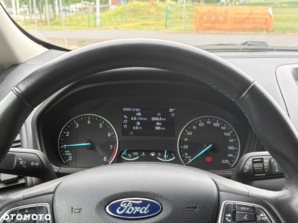 Ford EcoSport - 12