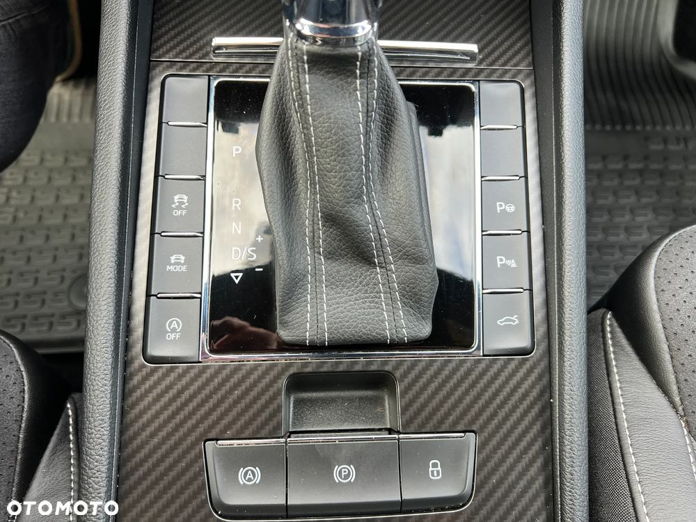 Skoda Superb 2.0 TDI 4x4 DSG Sportline - 27