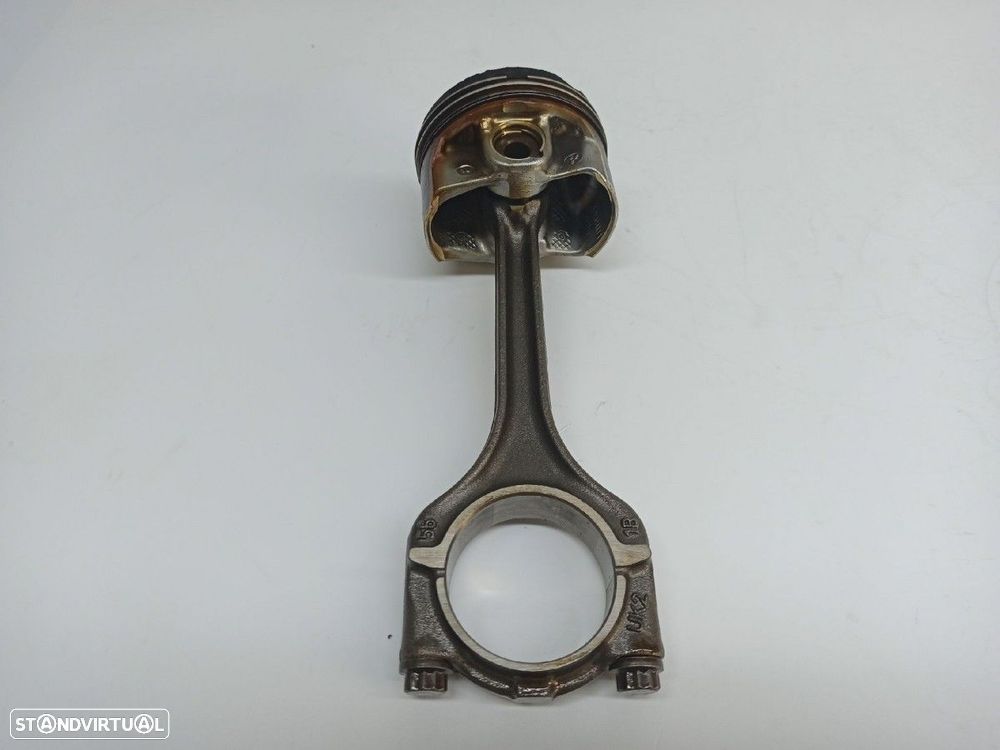 BIELA SKODA FABIA AMBITION - 4