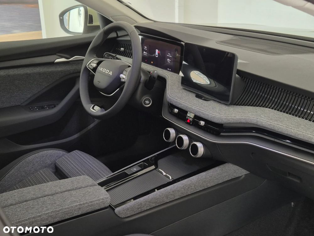 Skoda Superb 2.0 TSI Edition 130 DSG - 8