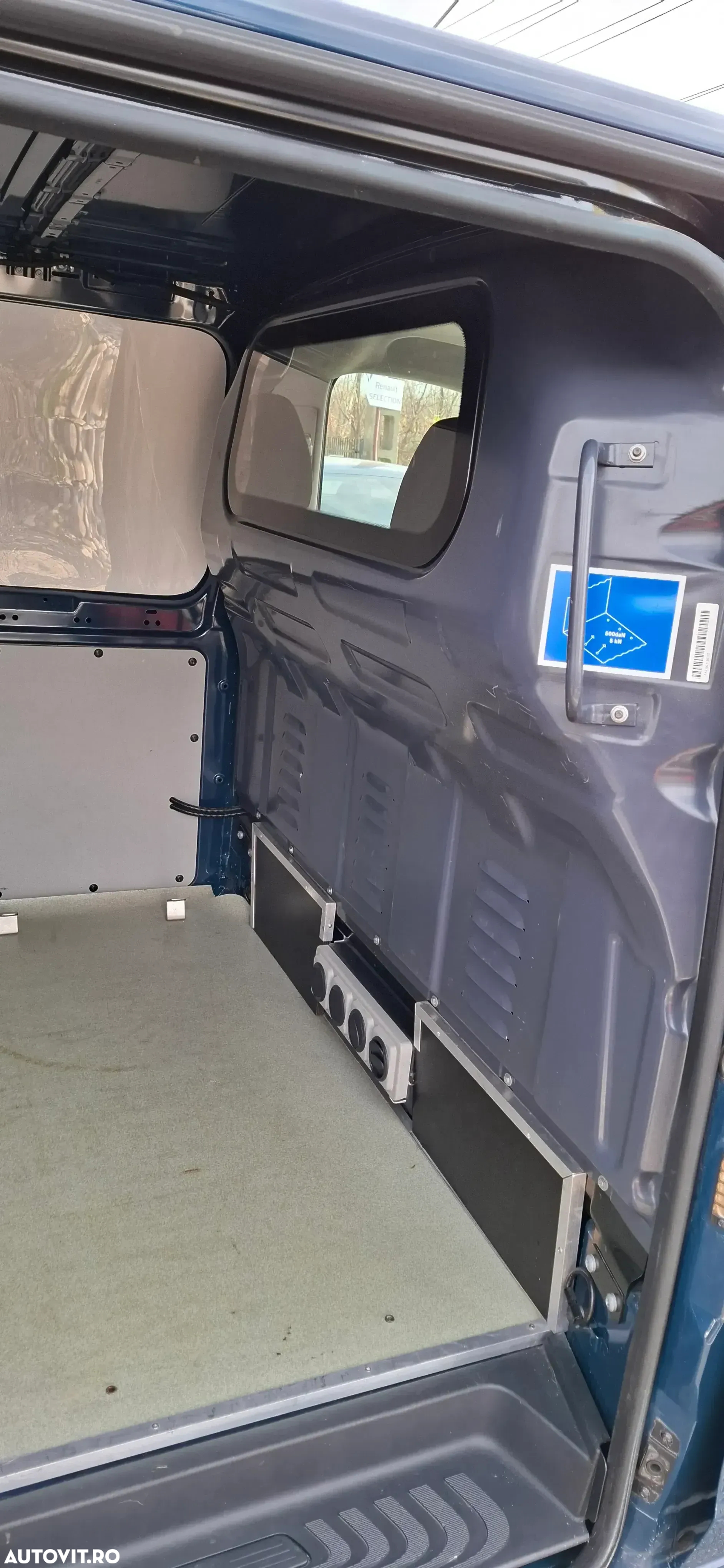 Mercedes-Benz Vito - 14