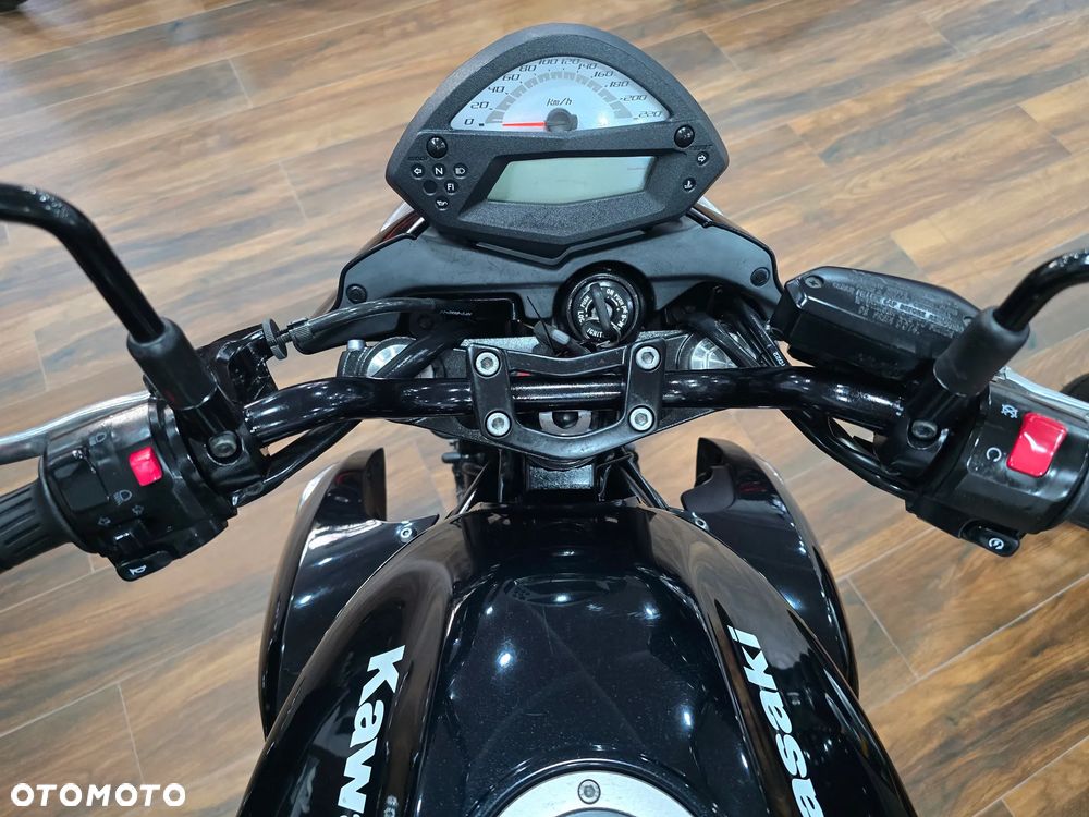 Kawasaki ER - 17