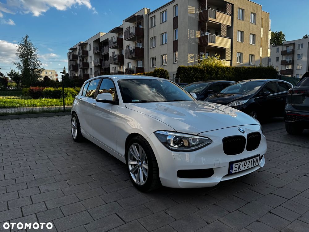 BMW Seria 1 116d EfficientDynamics Sport Line - 3