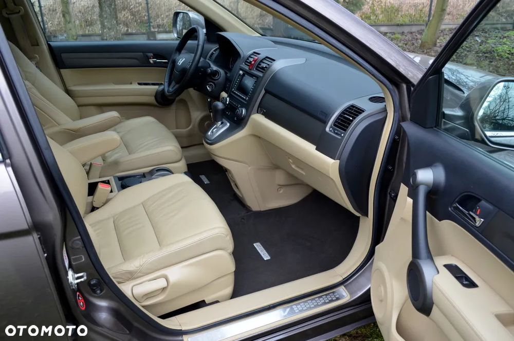 Honda CR-V 2.0i-VTEC Automatik Executive 50 Jahre Edition - 22