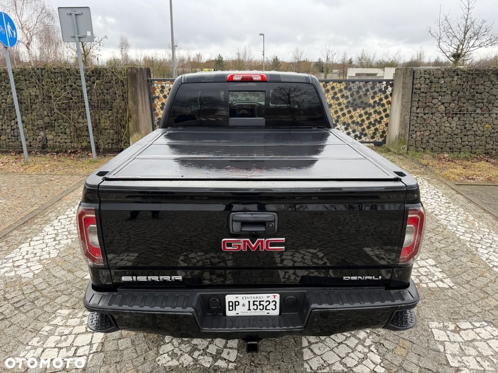 GMC Sierra - 17