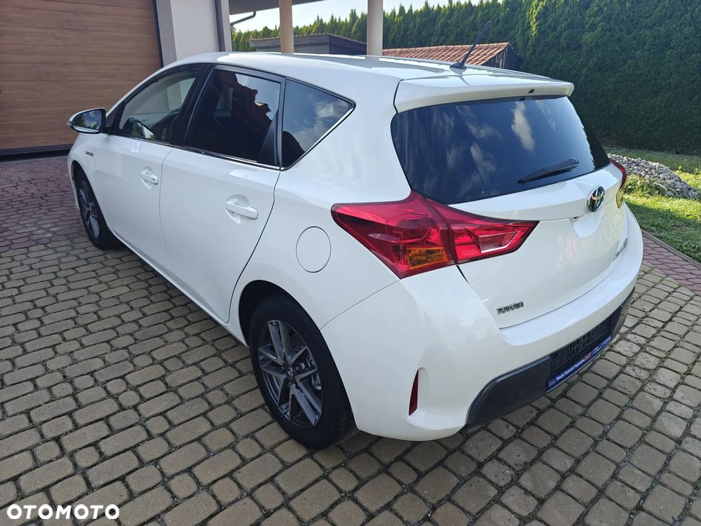 Toyota Auris - 7