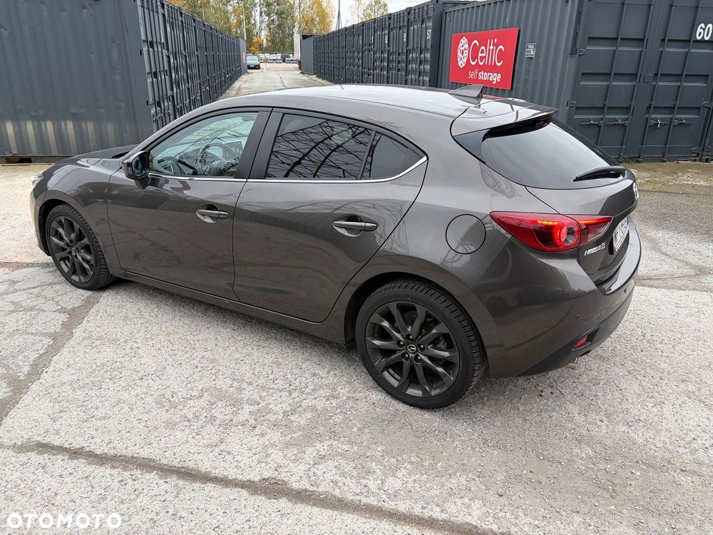 Mazda 3 2.2 MZR-CD DPF High-Line - 19