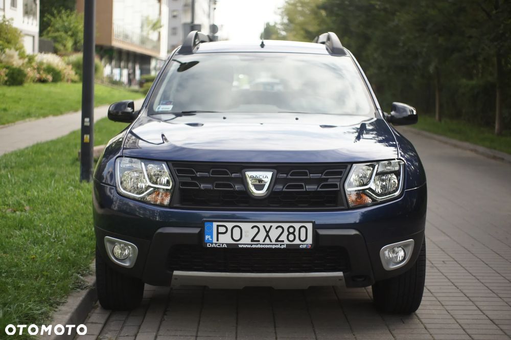 Dacia Duster 1.6 SCe Blackshadow S&S - 4