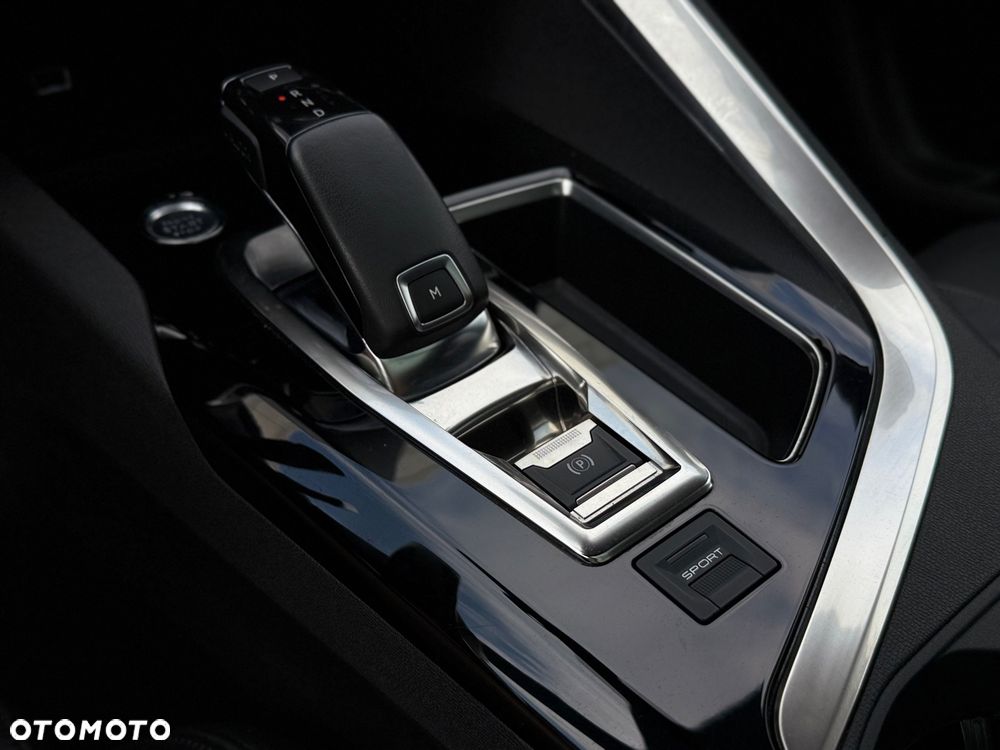 Peugeot 5008 2.0 BlueHDi GT S&S EAT8 - 27