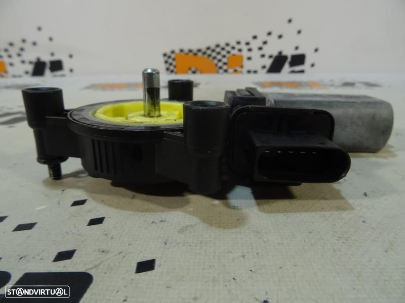Motor Do Elevador De Vidros Bmw 3 (F30, F80)  5000158 / 19995Yy0625 / - 5