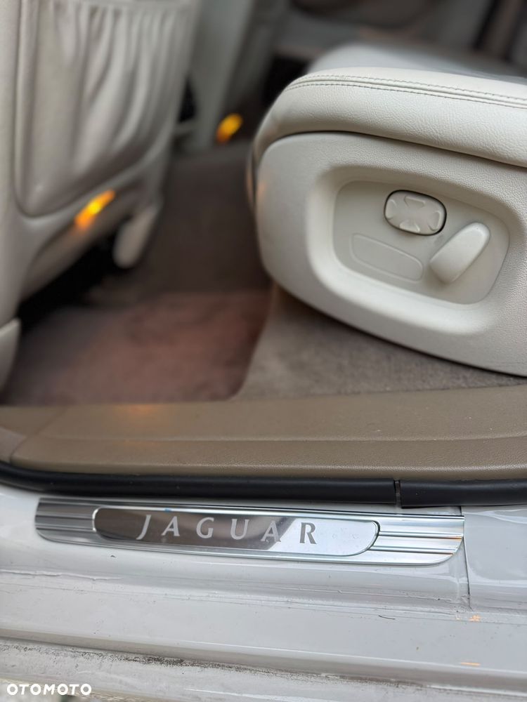 Jaguar XJ Super V8 - 10