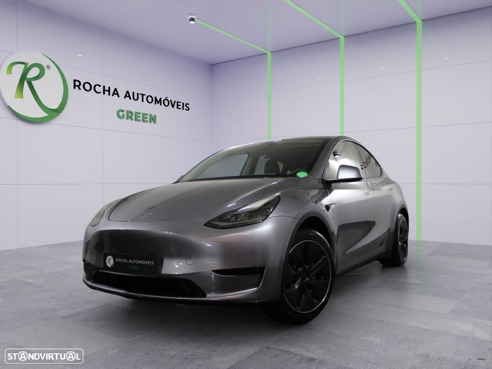 Tesla Model Y RWD - 2