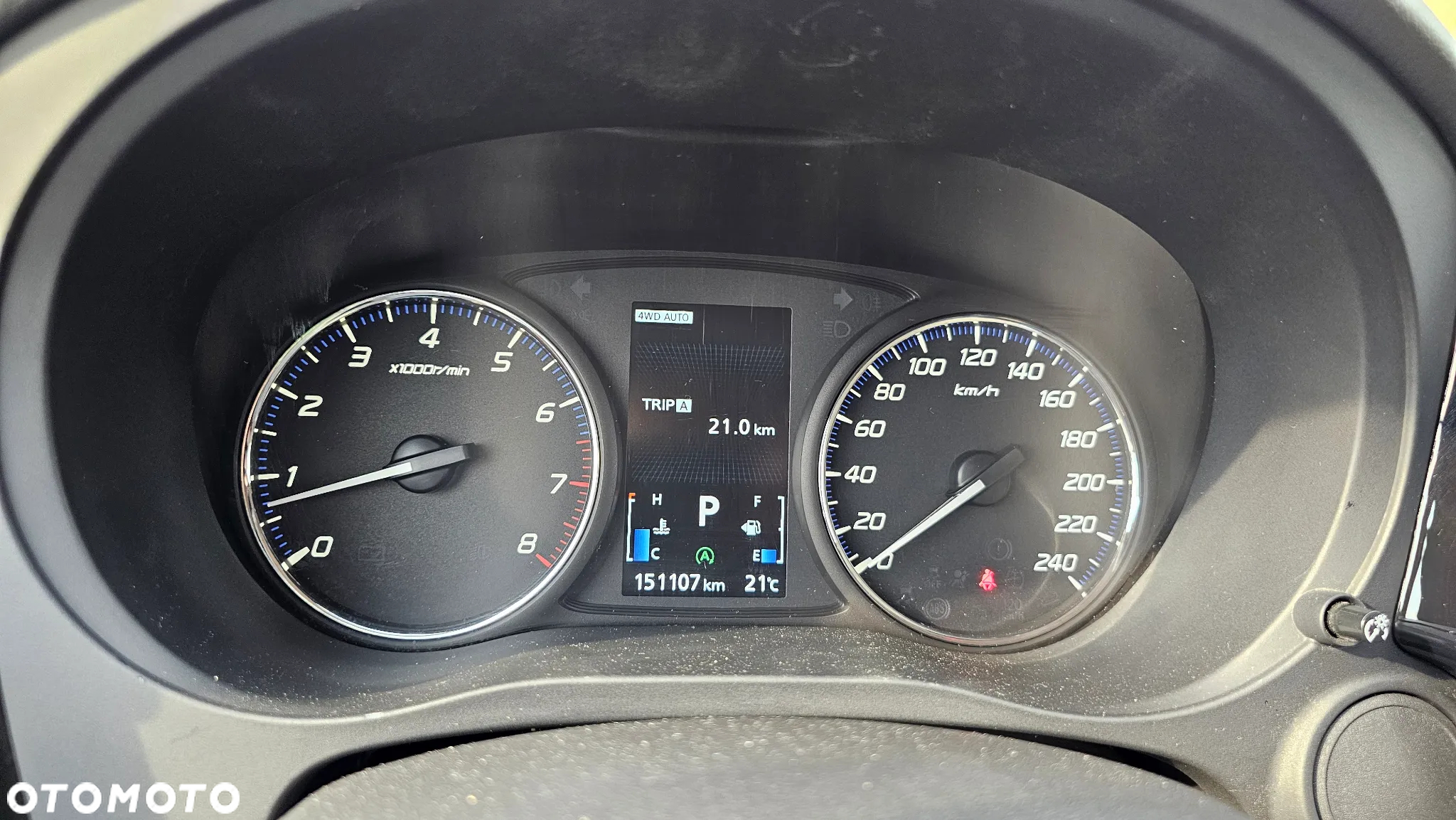 Mitsubishi Outlander 2.0 Instyle Navi 4WD CVT - 27