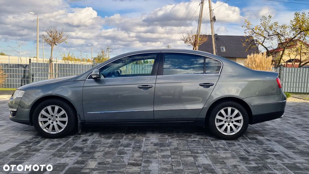 Volkswagen Passat 2.0 TDI DPF Comfortline - 4