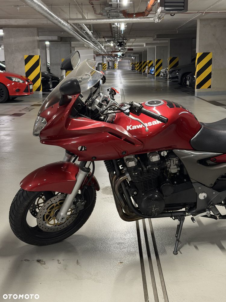 Kawasaki ZR - 16