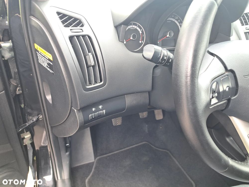 Kia Ceed 1.6 L - 18