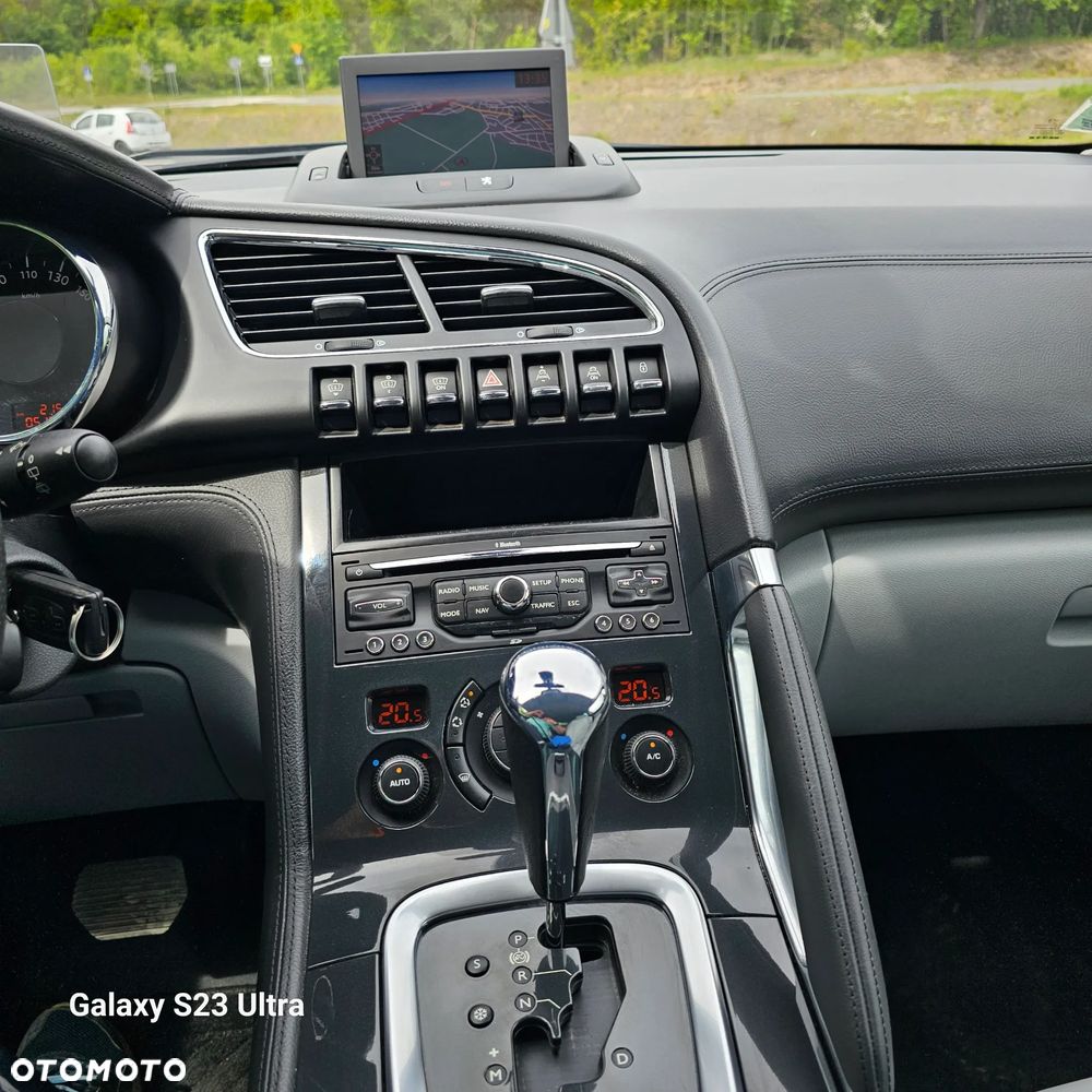 Peugeot 3008 2.0 HDi Premium+ - 15