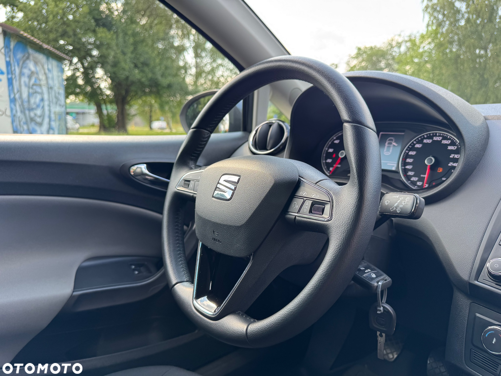 Seat Ibiza 1.2 TSI CONNECT - 18