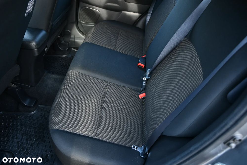 Mitsubishi ASX 1.6 Inform - 12