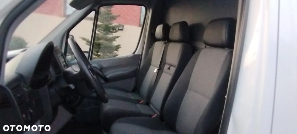 Volkswagen Crafter - 19