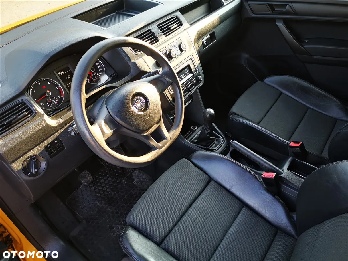 Volkswagen Caddy - 18
