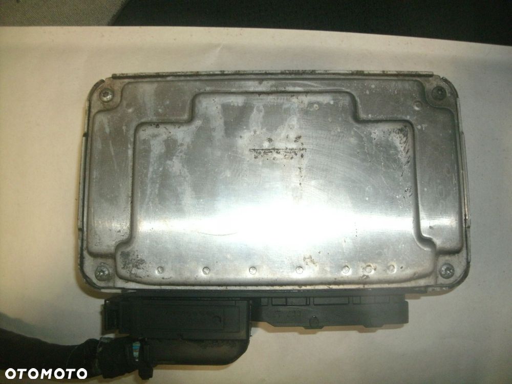 sterownik silnika chevrolet captiva opel antara 2.4b 0261208782 96842730 u9 - 3