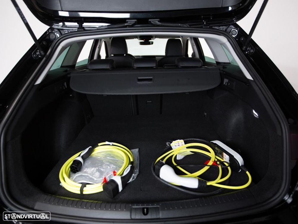 SEAT Leon ST 1.4 e-Hybrid FR DSG - 12