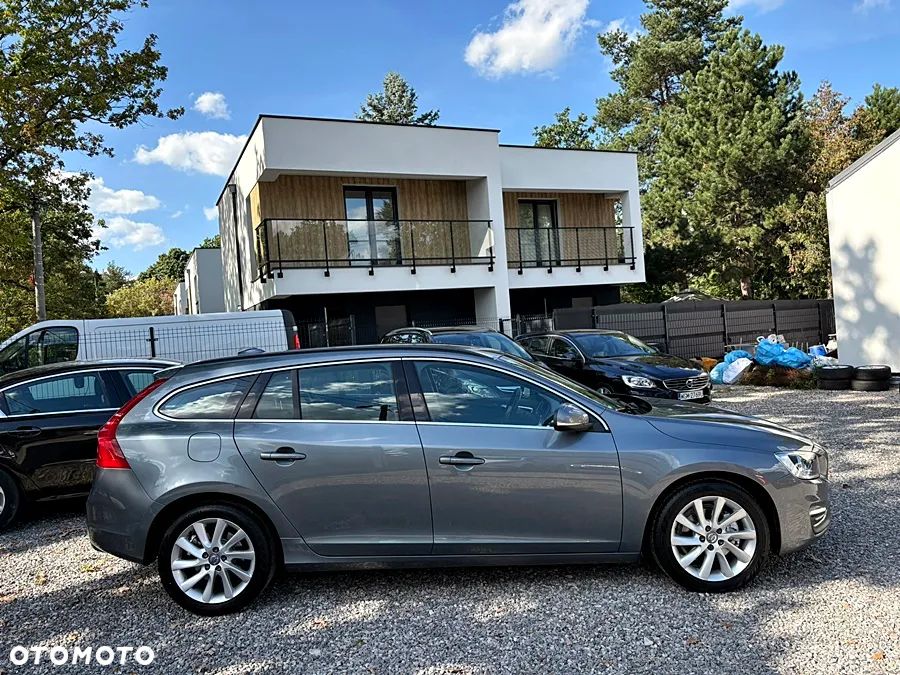 Volvo V60 D2 Drive-E Summum - 9