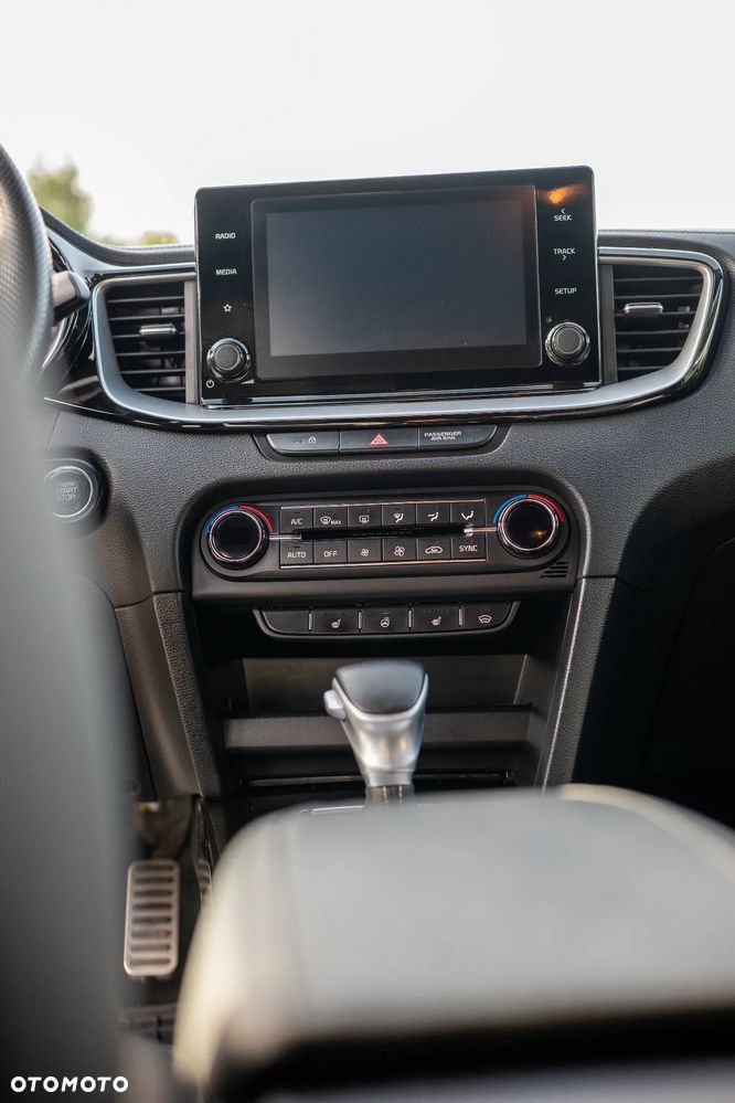 Kia ProCeed 1.4 T-GDI GT Line DCT - 10