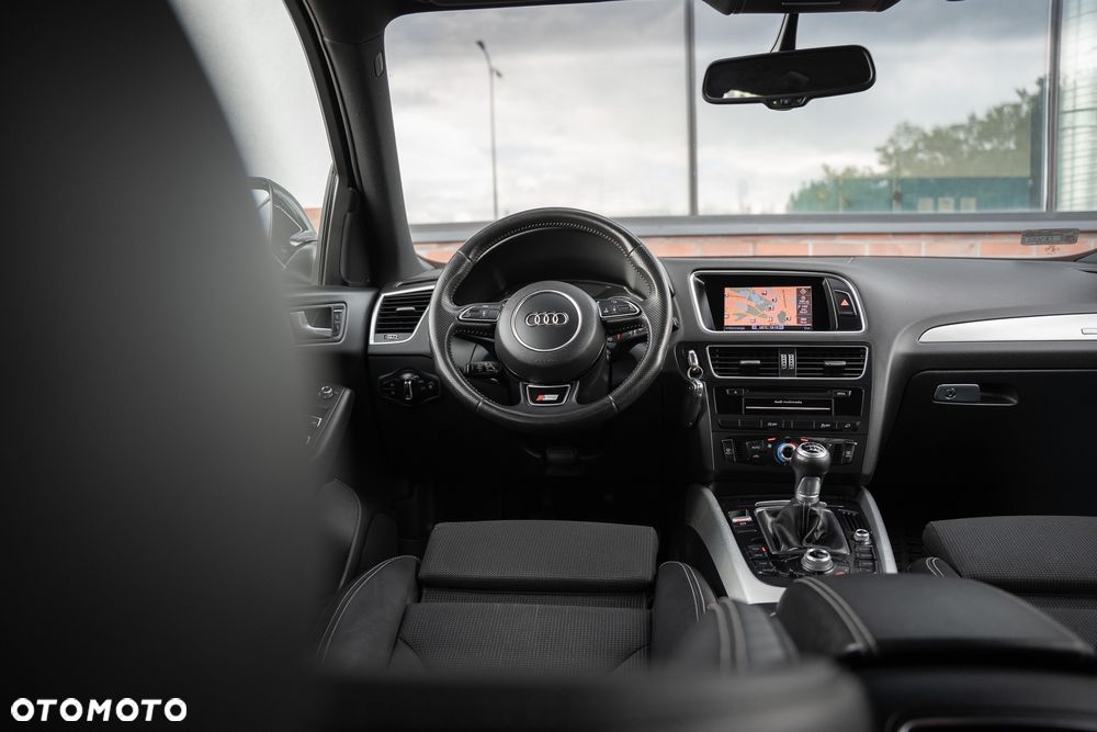 Audi Q5 2.0 TDI quattro - 28