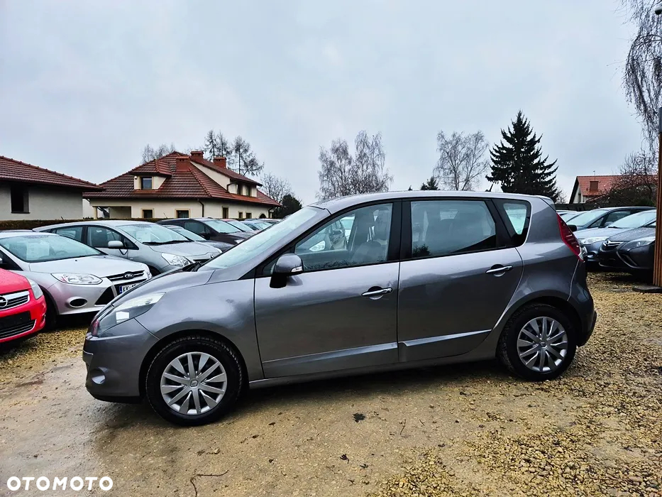 Renault Scenic 1.6 16V 110 TomTom Edition - 22