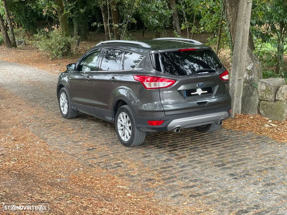 Ford Kuga - 31