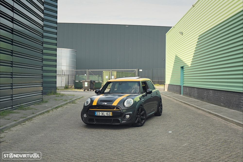 MINI 5 Portas Cooper S Aut. - 1