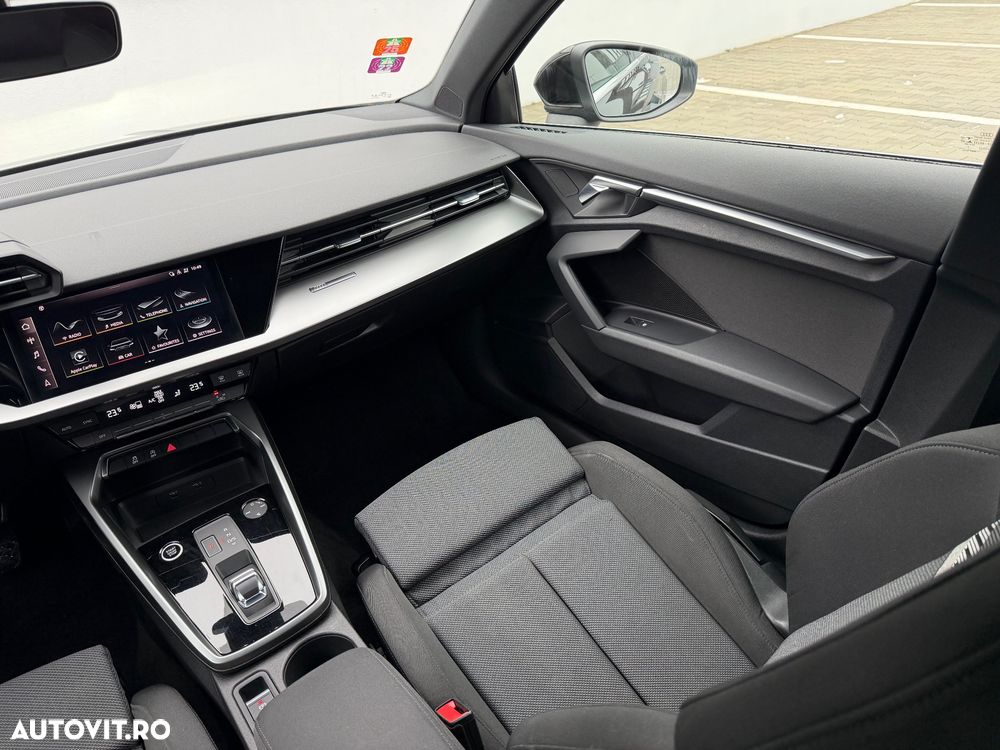 Audi A3 30 TFSI ack S tronic - 16
