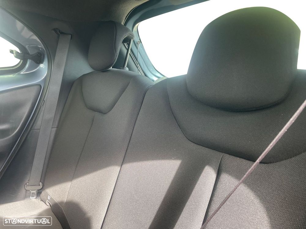 Toyota Aygo X 1.0 Play - 10