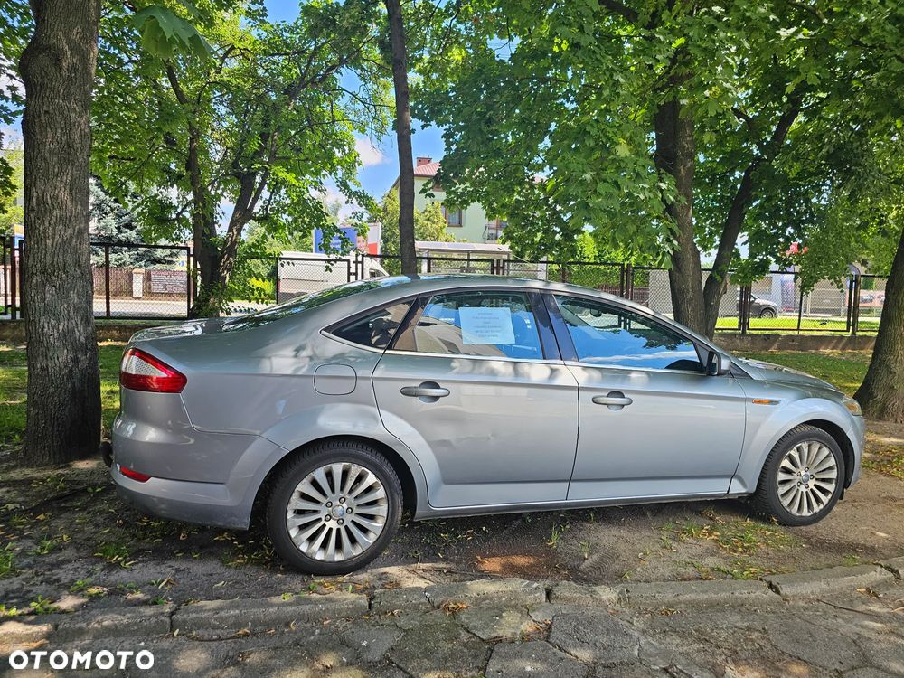 Ford Mondeo 2.0 Titanium - 2