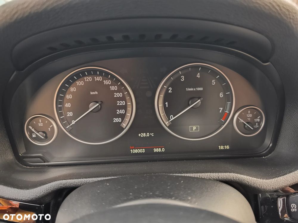 BMW X4 xDrive20i - 23
