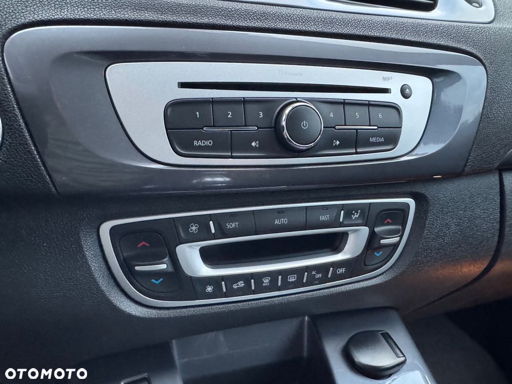 Renault Scenic Energy TCe 130 S&S Bose Edition - 25