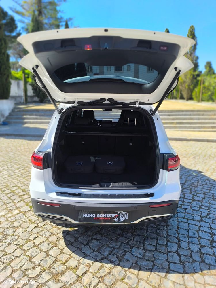 Mercedes-Benz EQB 250+ AMG Line - 10