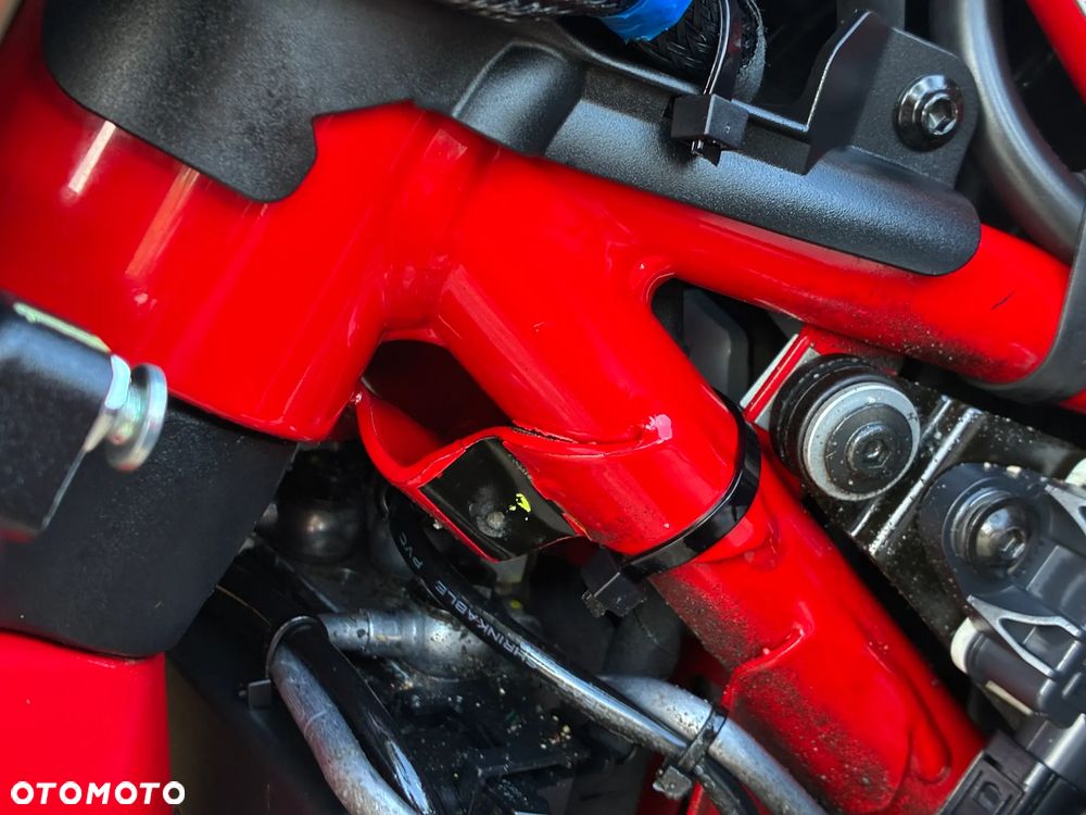 Ducati Hypermotard - 26