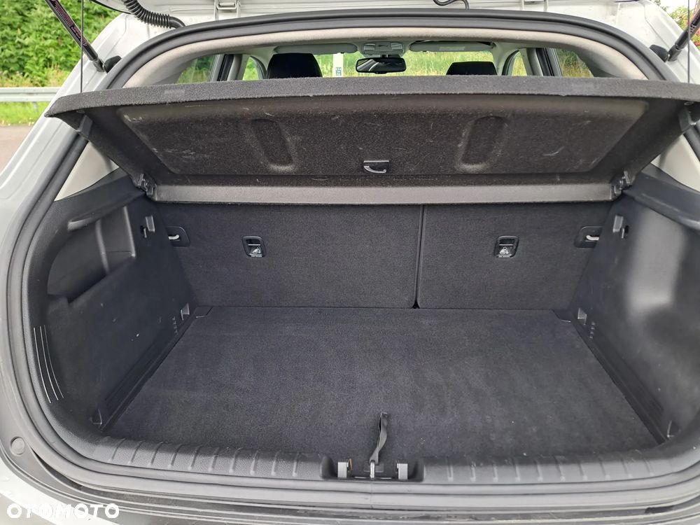 Kia Stonic 1.0 T-GDI MHEV L Business Line - 25