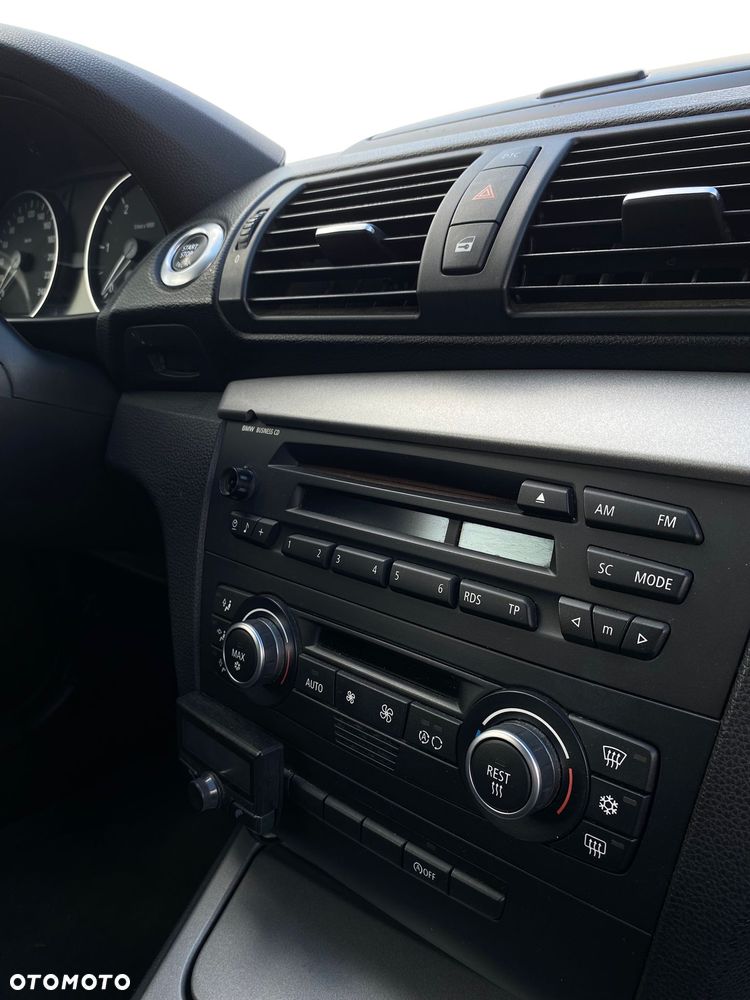 BMW Seria 1 - 17