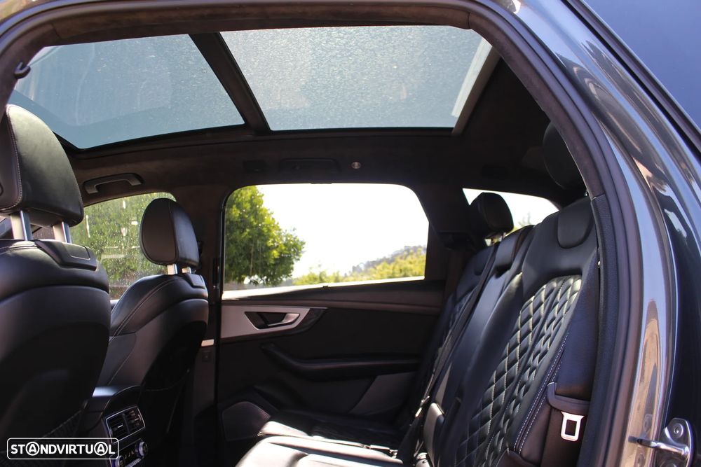 Audi SQ7 4.0 TDI V8 quattro Tiptronic - 30